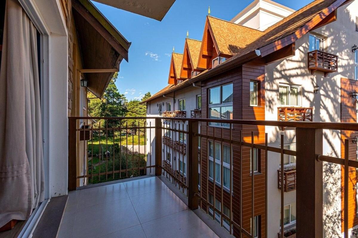 Апартаменти Rosa Edificio Casa De Pedra Грамаду Екстер'єр фото